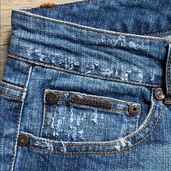 Women's Celebrity Pink Distressed And Studded With Stones Flare Bottom Jeans 28 - Picture 4 of 13